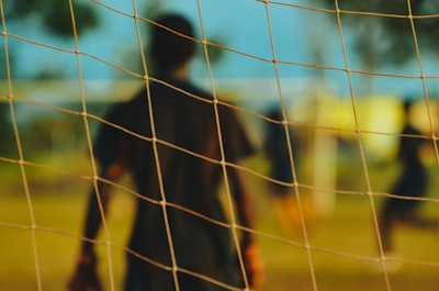 أنا لعبت كرة القدم يوم الاثنين الماضي في بيت العلم